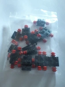 LEGO Achsplatte 2x2 mit Felgen rot - Bild 1 von 1