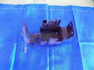 70-71 F5, 71-72 F8, 72-75 F9, Kawasaki Battery Case Box Tray 32097-016 - Picture 1 of 6