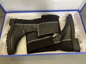 Nuevas, Stuart Weitzman Botas de Cuero Negro con Tachuelas de Plata, Talla 8,5, Con Caja - Imagen 1 de 8
