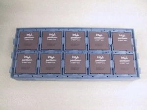 Vintage Intel Pentium w/MMX tech CPU A80503200 SL2RY Collectible CPU OEM NEW - Picture 1 of 1