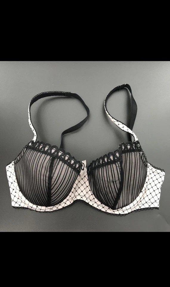 Sujetador de encaje con aros acolchado 34D B.tempt'd By Wacoal La Parisienne Foto 1 de 4