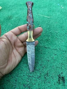 Custom Handmade Damascus Steel Hunting Dagger Double-Edged knife Resin Handle - Picture 1 of 5