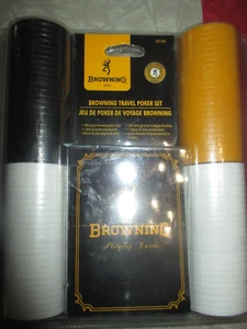 NUEVO EN PAQUETE BROWNING JUEGO DE PÓQUER DE VIAJE ARMAS DE FUEGO/ARMAS - CARTAS Y FICHAS DE PÓQUER - Imagen 1 de 2