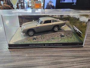Model Diecast Car James Bond 007 Aston Martin DB5 goldfinger 1:43 New In Box - Picture 1 of 2