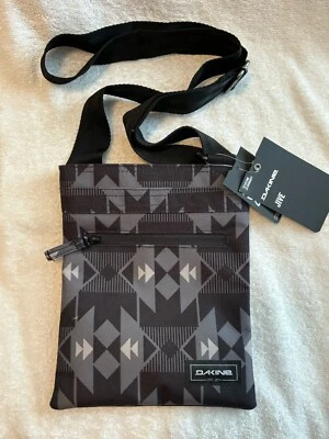 Dakine Jive Bandolera Bolso de Hombro Bolso de Mano Cartera Negro/Gris/Blanco Nuevo con Etiquetas Foto 1 de 4