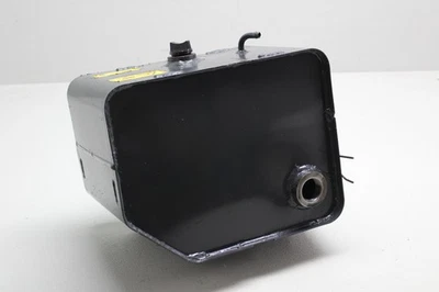 Depósito de botella de tanque de aceite hidráulico Kubota RTV1100 2007-2011 Foto 1 de 4