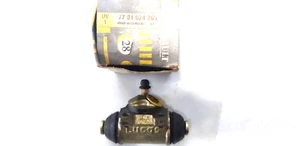 NOS Genuine Renault R9 R11 R14 R18 Wheel Brake Cylinder 7701024265 - Foto 1 di 3