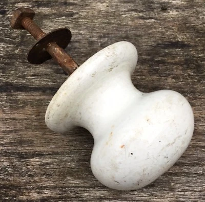 Maçaneta de porta de cerâmica branca grande recuperada vitoriana tamanho grande diâmetro 3” - Imagem 1 de 4