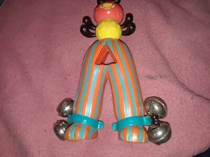 VINTAGE PARENTS BATTAT BABY BUG RATTLE JINGLE BELLS DEVELOPMENTAL TOY BELLS - Picture 1 of 3