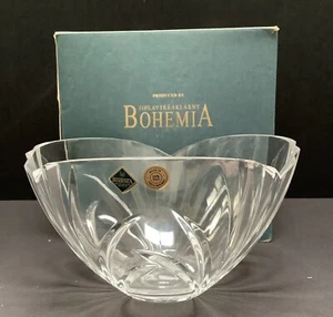 Juvena Bohemia Crystal Bowl by Jihlava - Vintage Czech Heavy Lead Crystal Boxed - Picture 1 of 11