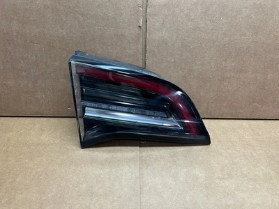 OEM 2021 2022 2023 TESLA MODELO 3/Y LED LUZ TRASERA MALETERO MONTADO IZQUIERDA IZQUIERDA ¡BONITO!! Foto 1 de 4