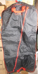 Benson Hedges PROMOTION Garment Bag Luggage Lightweight Black Vinyl Red Zip 80s - Picture 1 of 11