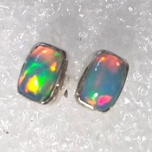 RAR Welo Opal ECHTER NATUR Kristallopal Ohrstecker Ohrringe 925 Silber TOP 7x5mm - Bild 1 von 4