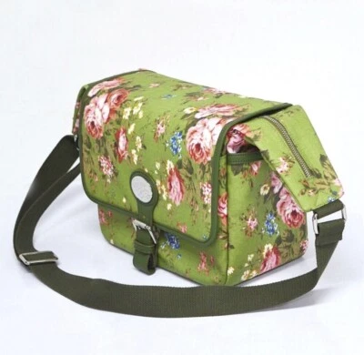 Bolso para cámara para mujer hecho por bonitos bolsos con correa para el hombro Foto 1 de 3