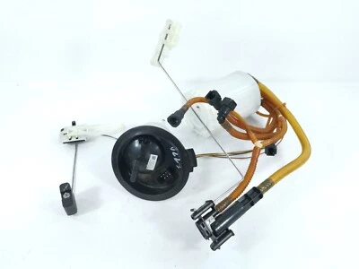 Filtro de combustible y bomba Porsche Panamera S 4,8 L tracción trasera 2010 97020142400 OEM Foto 1 de 4