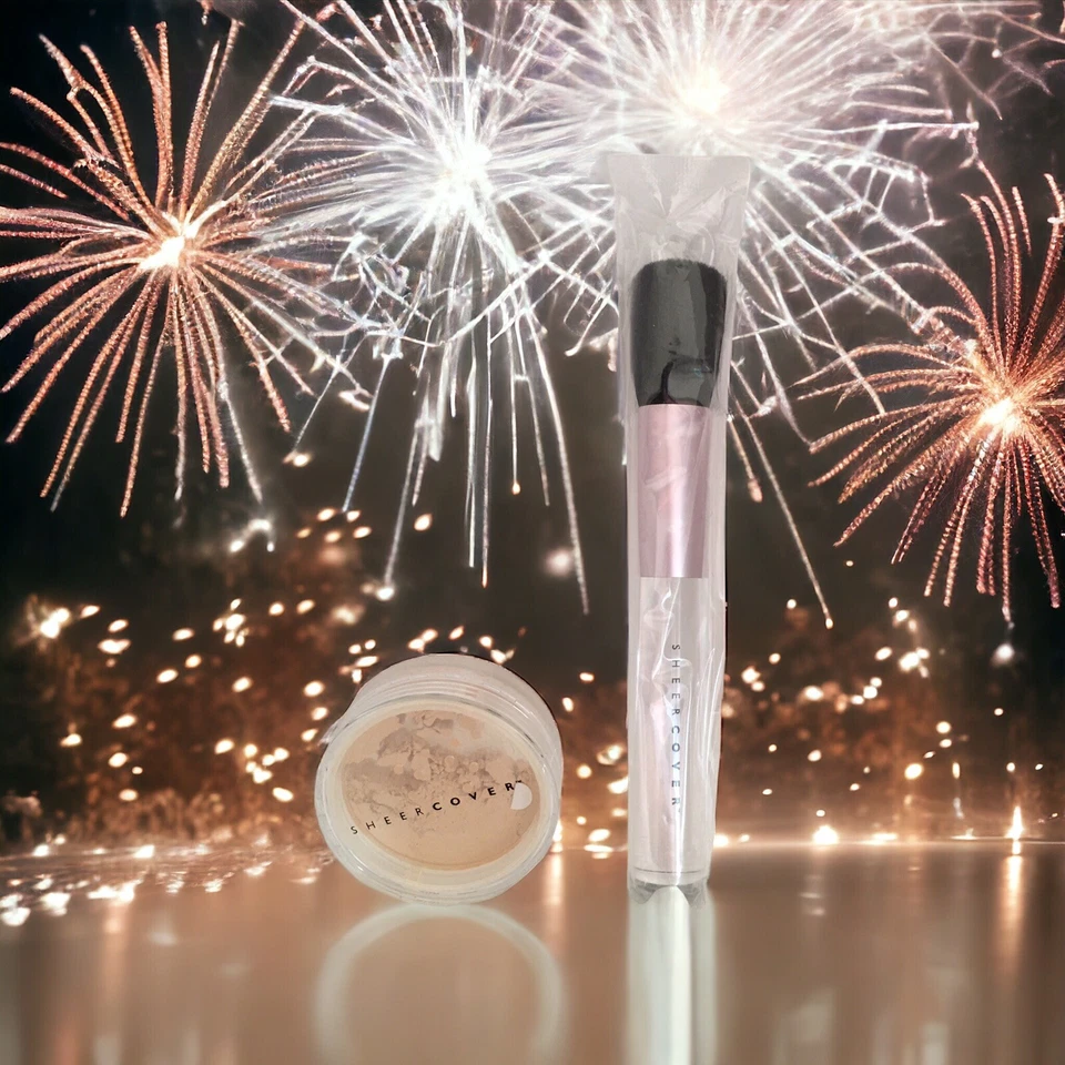 NWOB Sheer Cover Mineral Finishing Powder MEDIUM 1.5g/.05oz with Powder Brush - Image 1 of 4