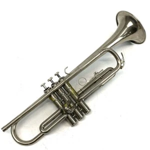 YAMAHA YTR-136 Trumpet Silver Bb Used - Picture 1 of 8
