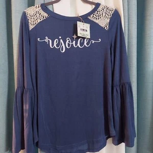 Southern Grace "Rejoice" Bell sleeve top - Picture 1 of 4