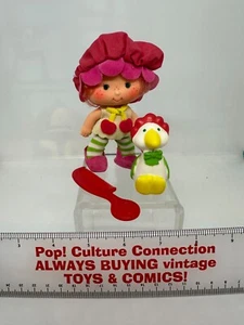 Vintage 1982 Kenner Strawberry Shortcake Cherry Cuddler Complete Doll Inv-1559 - Picture 1 of 4