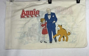 VINTAGE 1981 LITTLE ORPHAN ANNIE + Daddy Warbucks PILLOWCASE - Picture 1 of 6