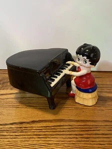 Betty Boop Playing Piano Music Box Vandor made in Japan - Picture 1 of 13