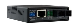 Convertidor de medios Ethernet de fibra multimodo STARTECH 10/100 SC 2 km - Imagen 1 de 3