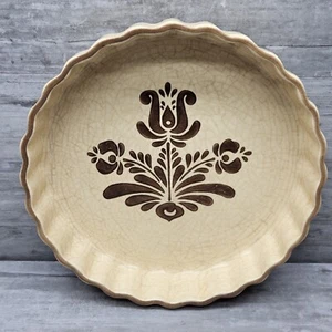 Vintage Pfaltzgraff Village 9" Quiche Dish #233 Beige with Brown Fluted Edge USA - Picture 1 of 9