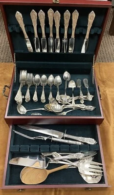 Juego de cubiertos Wallace Rose Point 64 piezas de ley Foto 1 de 4