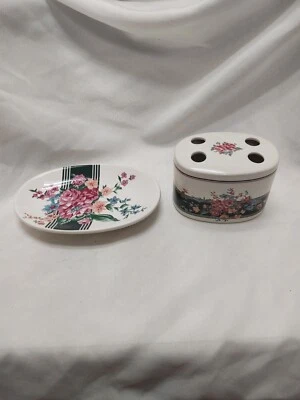 Jabonera ovalada Croscill Granada y soporte para cepillo de dientes  Foto 1 de 4