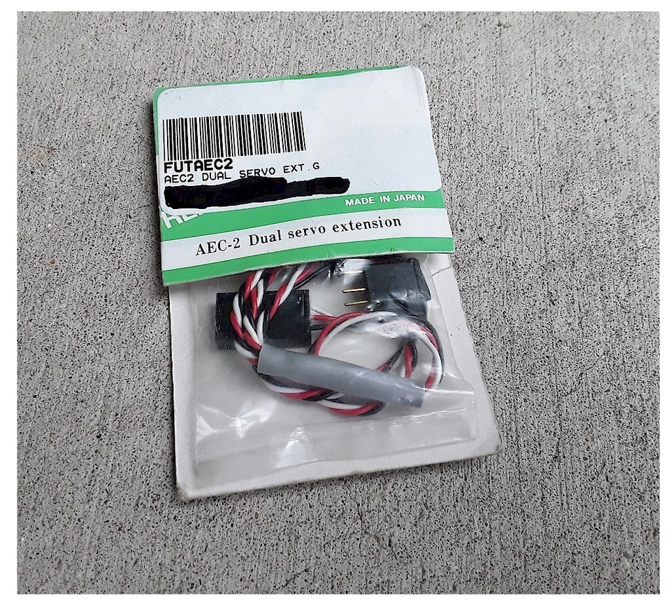 Futaba AEC-2 Dual Servo Extension Cord old stock NIB RC Car Truck Airplane Boat - Image 1 of 1