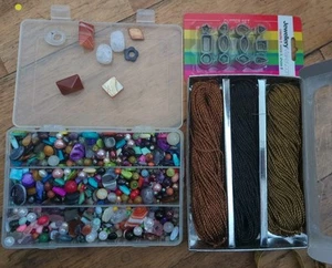 Box of beads No.4 cutters And Cord mixed assortment - Picture 1 of 7
