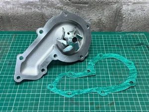 Land Rover Discovery D1 300TDi water pump - STC1086 Britpart - PEB500090 - Picture 1 of 8