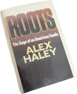 ROOTS Alex Haley SIGNED 1976 Edition African-American Black Historical Fiction - Picture 1 of 9