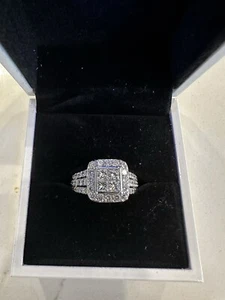 Flawless 3 Carat Total Weight Diamond Ring With Lifetime Warranty Size 9 - Picture 1 of 3