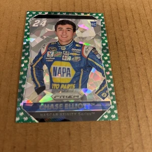 2016 Prizm GREEN FLAGS SP /149 Chase Elliott RC ROOKIE #24 NASCAR Racing (f3) - Picture 1 of 2