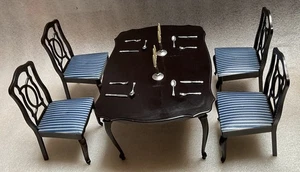 Sindy 70er Jahre schwarzer Esstisch & Stühle mit Zubehör Pedigree - Bild 1 von 14