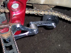 Chain Tensioner Yamaha YFZ450 (2004-2008all 2009 yf450 only) ***BLACK*** - Bild 1 von 5