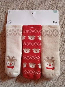 3 Paar Baby Socken, Gr. 15-17 (6-9M), Rot-Beige, Anti-Rutsch, Weihnachten, NEU ! - Bild 1 von 2