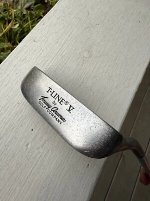 RH Tommy Armour T-Line V Heel-Shafted 31" Putter Golf Club - Image 1 of 4
