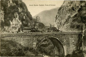 1915 - Strada Norcia - Spoleto - Ponte di Nortosce (con auto postali) - Picture 1 of 1