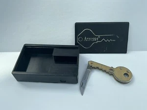 Vintage Axxess Magnetic Hide-A-Key Box - Picture 1 of 8