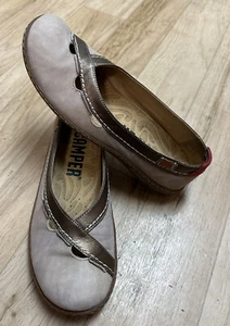 Camper Women’s Slip On Comfort Formal Flats Shoes Brown Sz 7 (38) Worn Once - Picture 1 of 11