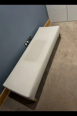 RRP £1510 Filemone Maxalto Cream Upholstered Bench 150cm x 50cm - Image 1 of 4