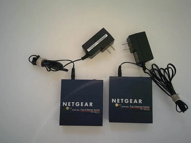2 NETGEAR FS105 V2 FAST ETHERNET SWITCHES  10/100 MBPS 5 PORT - Image 1 of 1