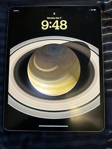 Apple iPad Pro 6th Gen. 2TB, Wi-Fi + 5G (Unlocked), 12.9in - Silver W/ Case
