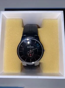Skagen Mickey Mouse Uhr schwarzes Zifferblatt "selten" nie benutzt MIB - Bild 1 von 3