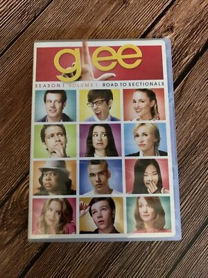 Glee: Season 1 Volume 1: Road to Sectionals (DVD) - Image 1 of 4