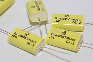 2x Selectronic MKP-PMF-Folienkondensator / Motorkondensator, 0.68 µF, 265 VAC - Picture 1 of 1