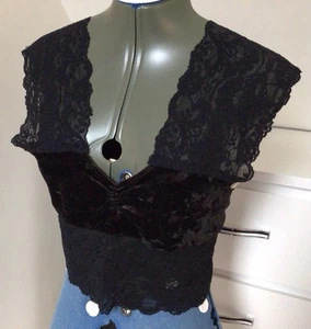 80s 90s Lace & Crushed Velvet Black Crop Vest Top Size 12, S-M Sleeveless V Back - Picture 1 of 8