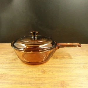 Vision Corning Kochtopf 0,5 l Bernsteinfarben mit Griff & Deckel, USA - Bild 1 von 11